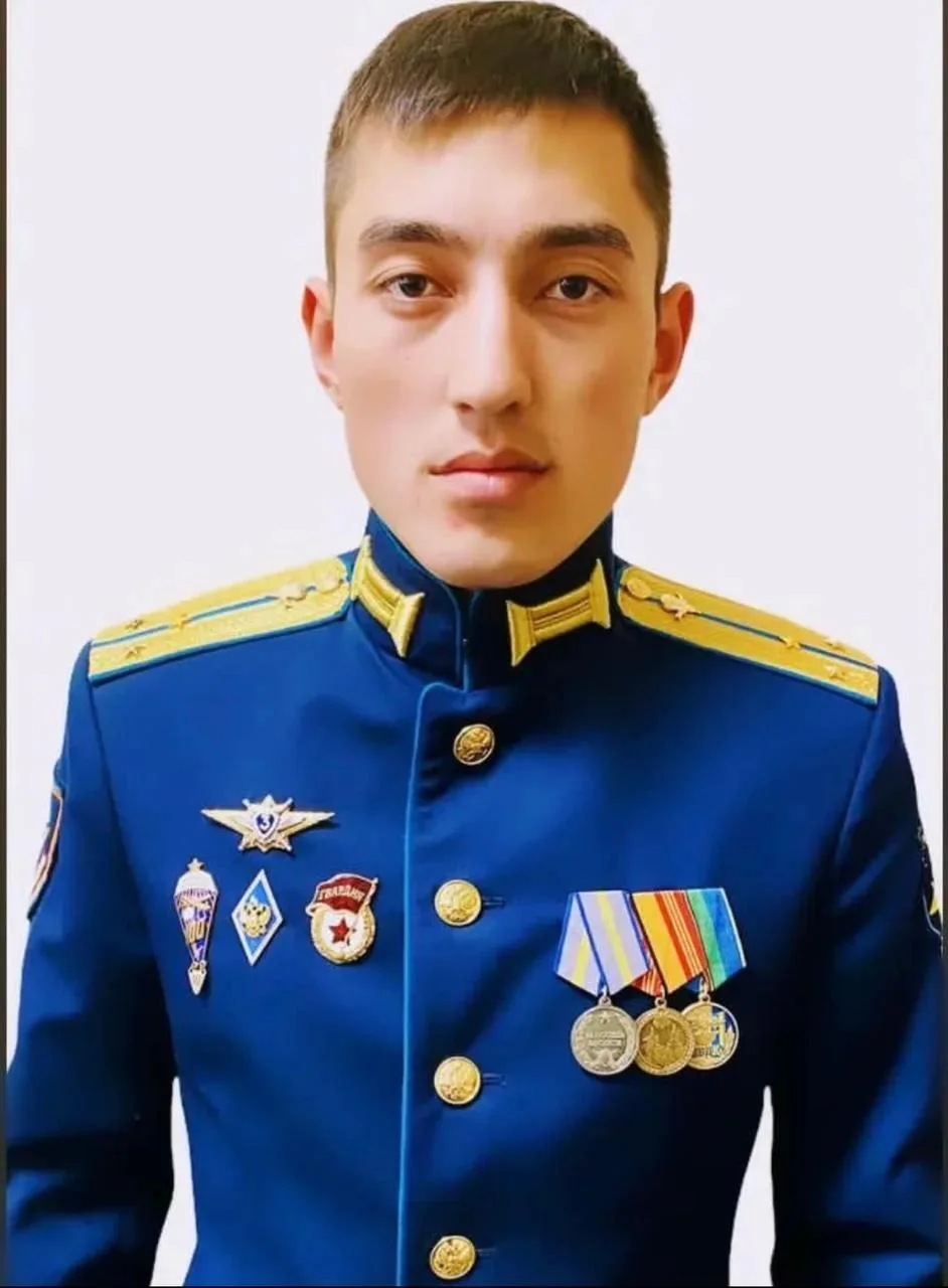 Жумабай Раизов в парадной форме